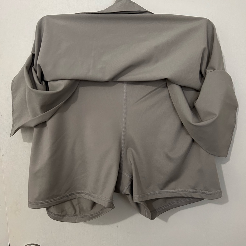 Eddie Bauer Gray Floral Skort - Picture 3 of 5